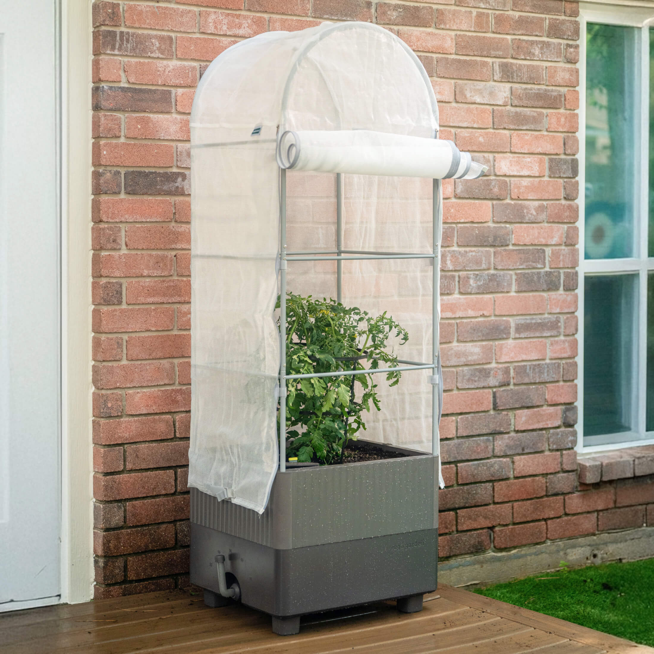 EZCube Self-Watering Planter 21" x 24" - Image 19