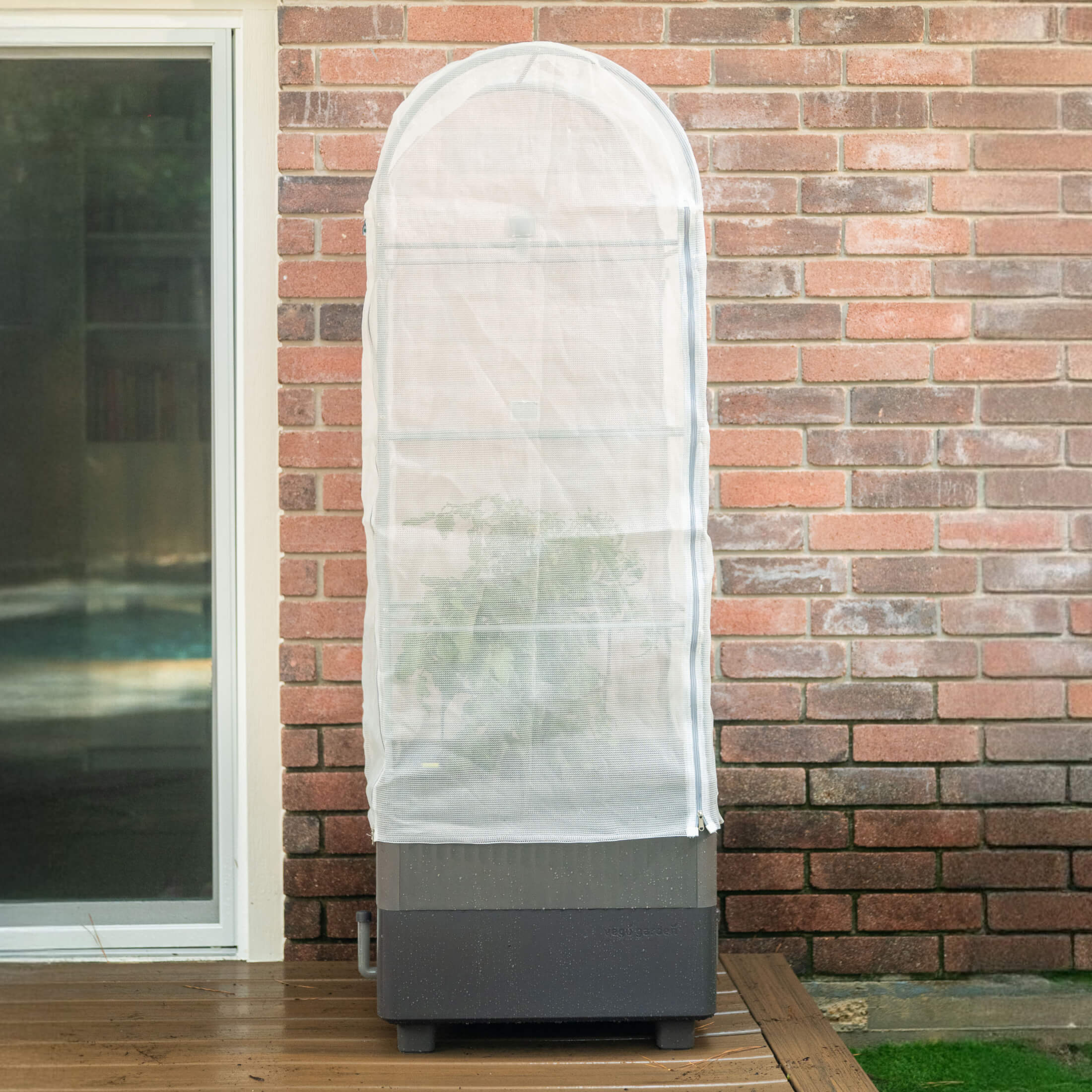 EZCube Self-Watering Planter 21" x 24" - Image 20